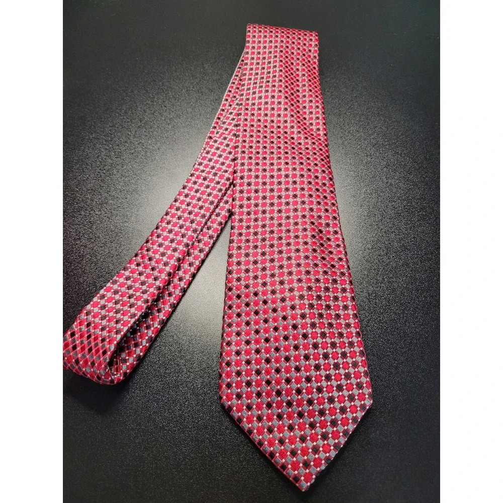 Donald J. Trump Men's Necktie Red Geometric Silk 3.75